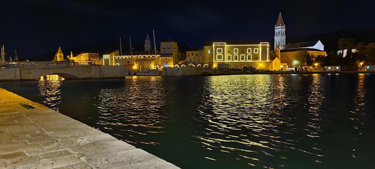 Penthouse Apartman Marcelina In Trogir Luaran gambar