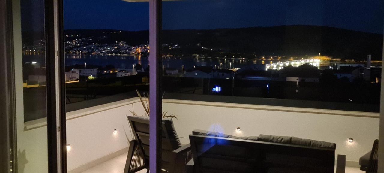 Penthouse Apartman Marcelina In Trogir Apartment Luaran gambar