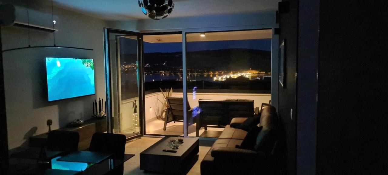 Penthouse Apartman Marcelina In Trogir Apartment Luaran gambar